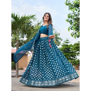 RV Creation Lehenga Choli de Diseño Artesanal para Fiestas, Silueta en A, Top Corto de Organza Bordado, Cintura Natural a la Moda - Product Image 4