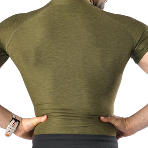T-shirt de compression pour homme Olive personnalisé, séchage rapide, entraînement en salle de sport, course à pied, fitness, athlétique, manches courtes, performance - Product Image 4
