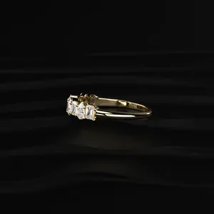 Anillo de Diamantes de Media Eternidad con Corte Esmeralda y Pera, Anillo de Diamantes Hecho a Mano, Anillo de Diamantes de Lujo, Joyería Fina VVS-VS - Product Image 3