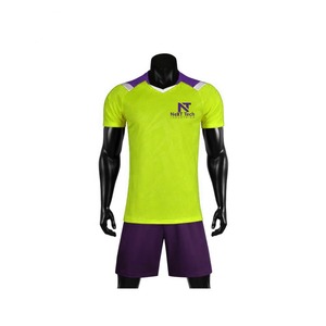 Vêtements de sport confortables pour hommes, uniforme de football 100% polyester, uniforme de football sur mesure pour hommes - Product Image 5