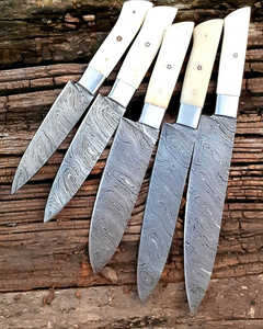 Ensemble de 5 couteaux de cuisine Damas à manche intégral, vente directe usine |   Couteaux de chef, Santoku, à trancher et multi-usages avec manche en os - Product Image 4