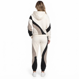 Conjunto deportivo de dos piezas para mujer, transpirable, ligero, cómodo, personalizado, con sudadera y pantalones. - Product Image 2