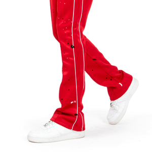 Pantalon de survêtement rouge pour homme avec bande latérale blanche, taille élastique, respirant, décontracté, imprimé personnalisé, style hip-hop, effet peinture éclaboussée - Product Image 6