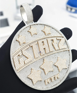 Pendentif personnalisé STARZ Iced Out Moissanite, style Hip Hop, aspect diamant de luxe, médaillon rond pour soirée - Product Image 1