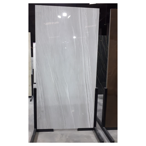 Azulejo de Porcelana con Diseño Lineal Gris Plateado, Aspecto Moderno, Gran Formato 120x240cm 120x320cm 160x320cm, para Paredes Contemporáneas - Product Image 1