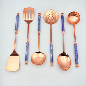 Juego de utensilios de cocina con acabado en cobre, 6 piezas, con mango de resina y soporte, utensilios de cocina vintage con acabado en cobre, portacubiertos hecho a mano. - Product Image 3