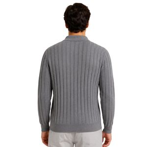 Pull polo en maille côtelée grise à manches longues, col boutonné, décontracté, doux et chaud pour l'hiver, personnalisable avec logo, vêtement de mode premium pour homme - Product Image 2