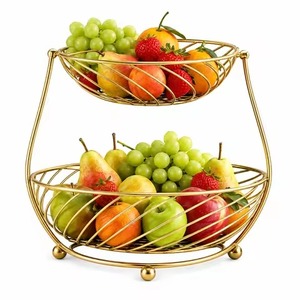 Cesta de frutas de alambre exclusiva de 3 niveles, soporte de metal dorado festoneado con remate de cristal para buffet de fiestas - Product Image 3