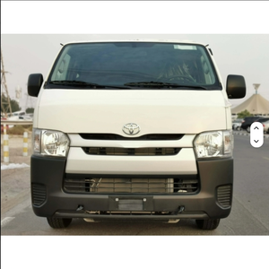 OFFRE SPÉCIALE POUR UN VÉHICULE UTILITAIRE Toyota Hiace MINIBUS D'OCCASION - Product Image 2