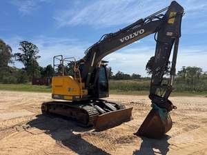 Excavatrice sur chenilles Volvo ECR145D avec hydraulique HYDAC, moteur et boîte de vitesses haute performance - Product Image 4