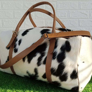 Sacs de voyage en cuir de vachette en gros, fournisseur OEM personnalisé, sacs de voyage en cuir de vachette de haute qualité et premium à vendre - Product Image 1