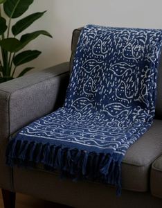 Plaid en coton de luxe imprimé au bloc indigo pour la décoration intérieure, vente en gros de plaids pour la décoration du salon - Product Image 3