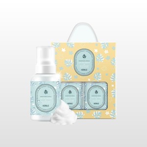 Kim Sohyung Hemille Lacto Fresh & Mugwort, Jabón Íntimo Coreano - Product Image 1