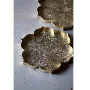 Bandeja Dorada de Alta Gama con Acabado Espejado y Pulido para Bodas, Café, Té, Postres, Hoteles - Product Image 3