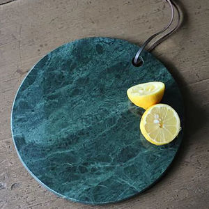 Tabla de cortar de mármol de alta gama diseñada para necesidades culinarias profesionales y de cocina casera. - Product Image 1