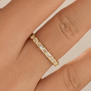 Anillo de Boda para Mujer de Plata de Ley 925 con Diamante Moissanite de 2 Quilates, Corte Radiante, Chapado en Oro Blanco, de Lujo - Product Image 3