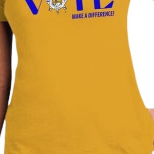 Camiseta SGR Rockee Gold Voter para mujer, camiseta gráfica de manga corta, camiseta informal de hermandad, ropa con letras griegas, estampado personalizado - Product Image 2