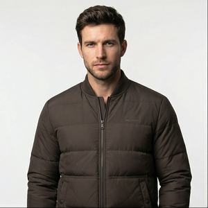 Veste bouffante à manches longues pour hommes de haute qualité pour l'hiver manteau à bulles extérieur à prix raisonnable avec canard de décoration de broderie - Product Image 2