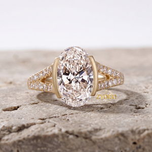 Bague de fiançailles élégante en diamant de laboratoire taille ovale, sertie griffes, en argent 925 – Bijou de mariée sophistiqué pour mariage et anniversaire - Product Image 2