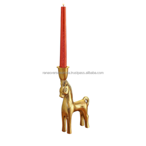 Élégant Chandelier en Aluminium Fait Main en Forme de Cheval, Finition Dorée, Écologique et Durable pour Salon et Table à Manger - Product Image 3