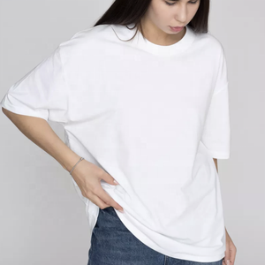 เสื้อยืดโอเวอร์ไซส์ผ้าฝ้ายพิมพ์โลโก้ตามสั่งสำหรับผู้หญิง ระบายอากาศได้ดี ผ้าถักหนา ทรงหลวม ไหล่ตก สไตล์สตรีทแวร์ - Product Image 4