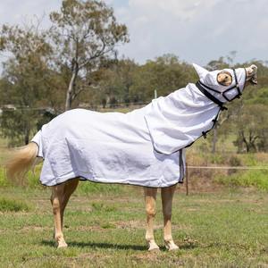 Couverture d'extérieur personnalisée pour cheval avec couvre-cou intégré, équipement équestre, produits équestres, couvertures pour chevaux avec couvre-cou - Product Image 4