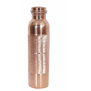 Botella de Agua Artesanal de Cobre Puro, Ecológica, con un Diseño Increíble, Patrones Únicos, Beneficios para la Salud Ayurvédica - Product Image 1