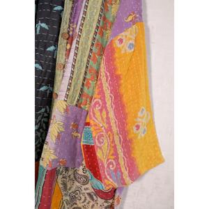 Chaqueta Larga Estilo Boho para Mujer, Abrigo de Algodón Kantha Hecho a Mano en India, Prenda Exterior Vintage con Parches - Product Image 4