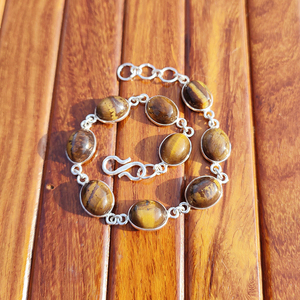 Bracelet en Pierre Œil de Tigre Réglable avec Chaîne en Argent, Bijou Bohème Tendance, Haute Qualité, Livraison Rapide, Unisexe, Idéal pour les Fêtes - Product Image 1