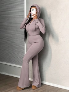 Nouveaux survêtements pour femmes au design tendance, survêtements de haute qualité pour femmes pour le streetwear, vêtements de sport pour femmes, survêtements personnalisés pour femmes - Product Image 5