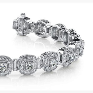 Magnifique bracelet à maillons en or blanc avec diamants de laboratoire de 10,50 carats à taille ronde - Product Image 2