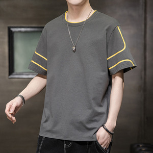 เสื้อยืดผู้ชายสีดำ ผ้าฝ้าย 100% แขนสั้น คอกลม สไตล์ลำลอง สตรีทแวร์ แต่งขอบตัดกัน ทรงหลวม ผ้าถัก สีพื้น ไม่หด - Product Image 4