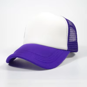 Gorras de camionero negras de malla con espuma, personalizables al por mayor con logo, a la moda - Product Image 1
