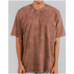 เสื้อยืดแขนสั้นสีน้ำตาลสำหรับผู้ชาย ทรงปกติ ผ้าฝ้ายเจอร์ซีย์ 100% คอกลม สีพื้น โลโก้ด้านหน้า ระบายอากาศได้ดี - Product Image 2
