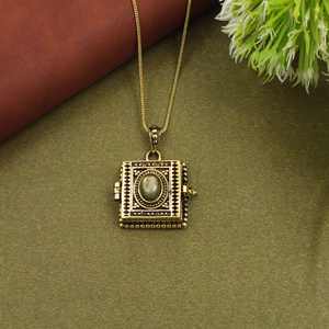 สร้อยคอจี้ล็อกเก็ตทรงสี่เหลี่ยมสไตล์วินเทจ, ล็อกเก็ตใส่รูปหินสีทองโบราณ, เครื่องประดับสไตล์โบฮีเมียนย้อนยุค - Product Image 3