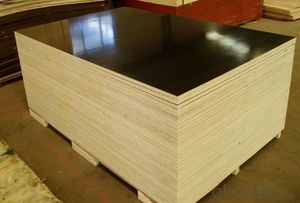 Contrachapado Recubierto de Película Negra Lisa de Vietnam, 4x8, Grosor 3/4, para Encofrados de Construcción, Materiales de Construcción Copha - Product Image 3
