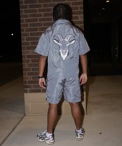 ชุดเซ็ตเสื้อยืดและกางเกงขาสั้นสองชิ้น ดีไซน์ลำลองส่วนตัวสั่งทำพิเศษ คุณภาพสูง เนื้อผ้านุ่ม 100% ไนลอน สำหรับผู้ชาย ปี 2026 - Product Image 3