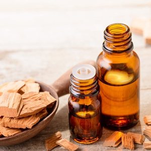 Huile de bois de santal de qualité supérieure, extrait distillé à la vapeur, parfum boisé frais et durable - Product Image 2