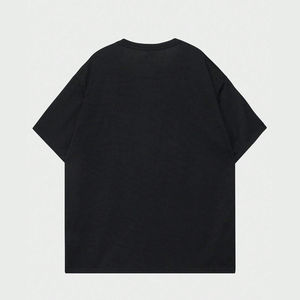 Camiseta premium con impresión DTF, diseño vibrante, tela suave y transpirable, estampado duradero y uso cómodo y elegante. - Product Image 2