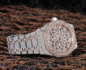 Montre de luxe automatique entièrement sertie de moissanite pour homme, mouvement à quartz, cadran large en or jaune, verre saphir, chronographe, étanche - Product Image 2