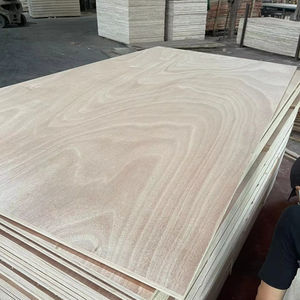 Contreplaqué commercial moderne avec face en bois dur mélangé Bintangor/Okume/Pin, colle E2/E1, pour appartement, design eucalyptus - Product Image 1