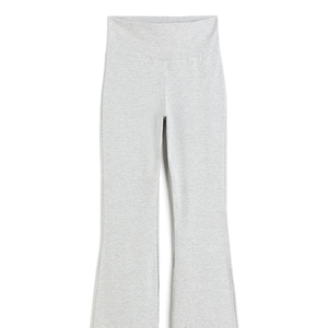 Leggings de yoga taille haute pour femme, coupe haute, noirs unis, vente en gros - Product Image 4