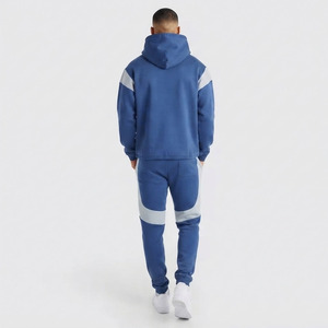 Ensemble de survêtement personnalisé patchwork avec broderie 3D et impression en relief, comprenant un sweat à capuche oversize et un pantalon de jogging pour homme - Product Image 2