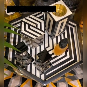 Premium Quality Modern Style Table Wear Acrylic Tray With <b>MOP</b> Inlay Acacia <b>Handle</b> at Factory Price - Product Image 2