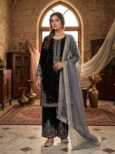 Black Embroidered Indian Pakistani Top Velvet <b>Kurta</b> Set With Net Dupatta Formal <b>Dress</b> Wear - Product Image 2