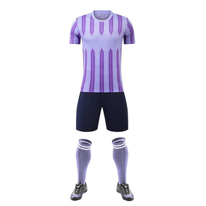 Ensemble d'uniformes d'entraînement de football, maillot et short de football, vêtements de sport respirants, matière à séchage rapide, tenue d'équipe pour l'entraînement - Product Image 3