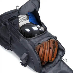 Bolsa de béisbol duradera con diseño espacioso para transportar fácilmente bates, cascos, guantes, zapatos y equipo de práctica. - Product Image 2