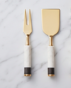 Ensemble de couteau et fourchette à fromage en acier inoxydable doré, 2 pièces, avec manche en pierre marbrée, durable pour une utilisation en cuisine - Product Image 1