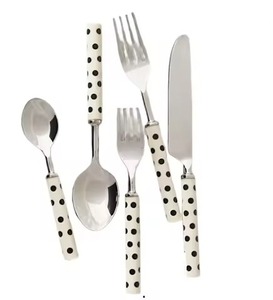 Ensemble de couverts en acier inoxydable poli miroir écologique de qualité supérieure pour les modes de vie modernes - Product Image 2