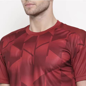 Service OEM en gros, nouveau t-shirt imprimé pour homme, sublimation, séchage rapide, respirant, vêtement décontracté, coupe classique, t-shirt pour homme en sublimation. - Product Image 1